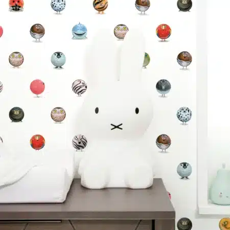 Duurzaam Kinderbehang | Animal Marbles | 97.4 x 280 cm | Kek Amsterdam | Peltenburg Natuurverf